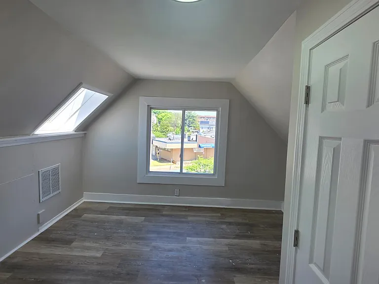 800 George St #3 — Photo 2