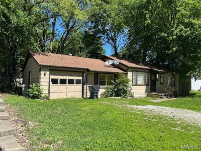 1621 La Salle St, Belleville, IL, 62221