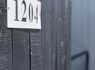 1204 Washington St SW, Sherrodsville, OH 44675