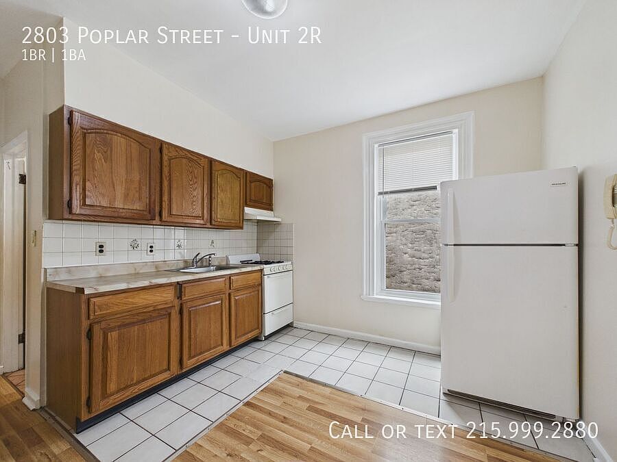 1st image of 2803 Poplar St Unit 2R