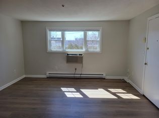 234 Railroad St APT A2, Abington, MA 02351