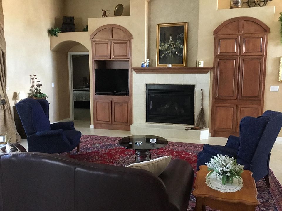 2nd image of 13729 Paradise Villas Grv