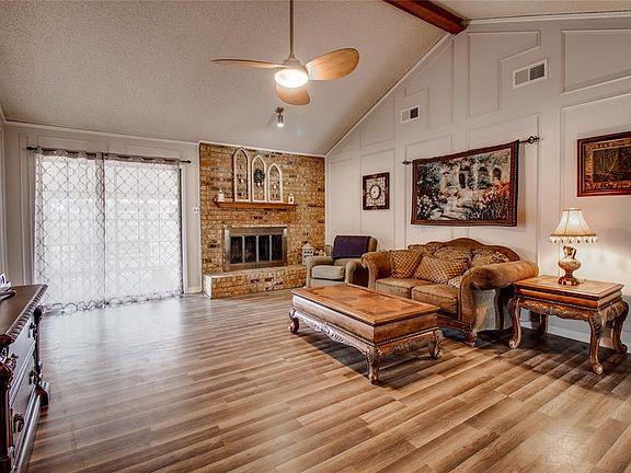 5th image of 717 Brighton Ln