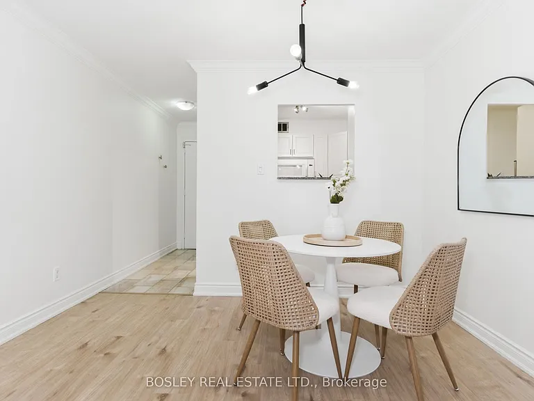 335 Lonsdale Rd #210 — Photo 10