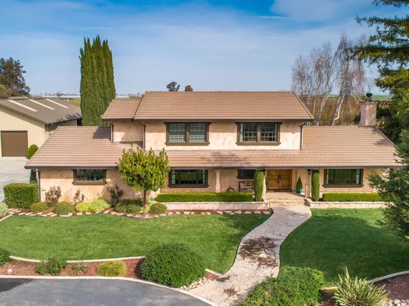 6813 Dusty Ln, Modesto, CA 95357
