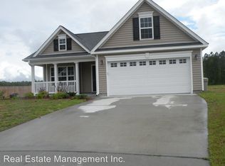 101 Kenmore Ct, New Bern, NC 28560