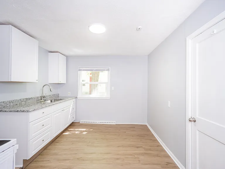22675 Santa Maria St — Photo 13