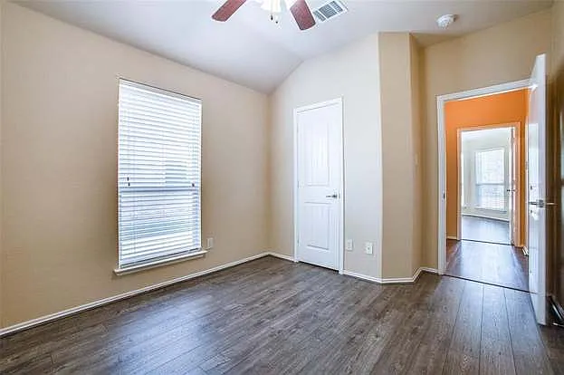 136 Meadow Crest Dr — Photo 36