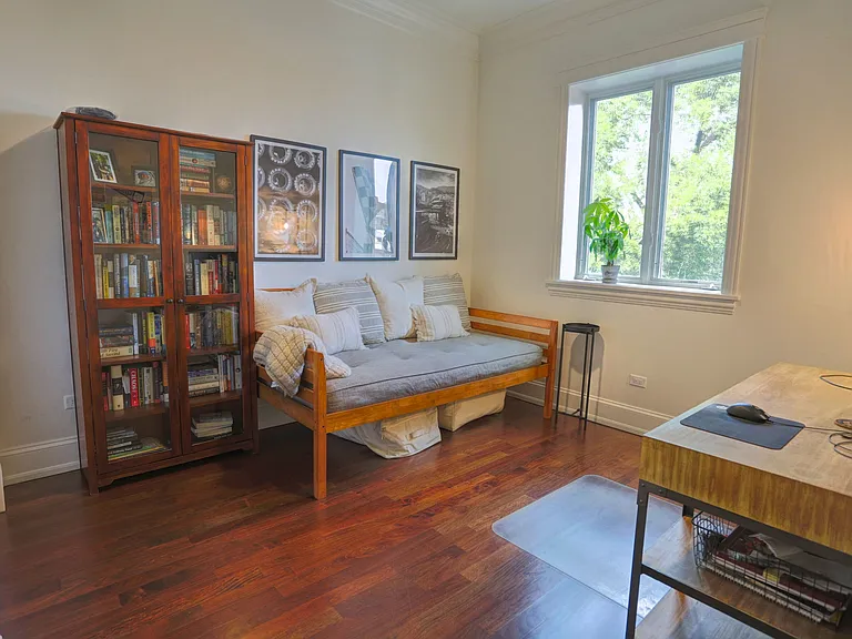2401 N Janssen Ave #408 — Photo 13