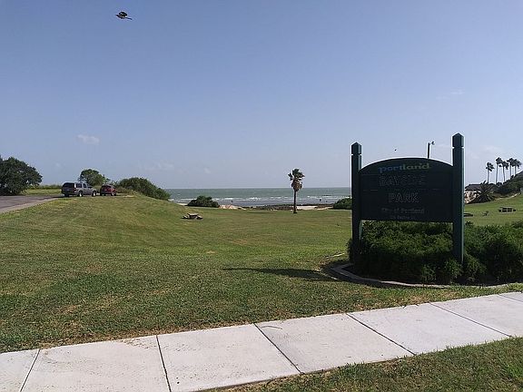 2nd image of 123 Chiltipin Dr