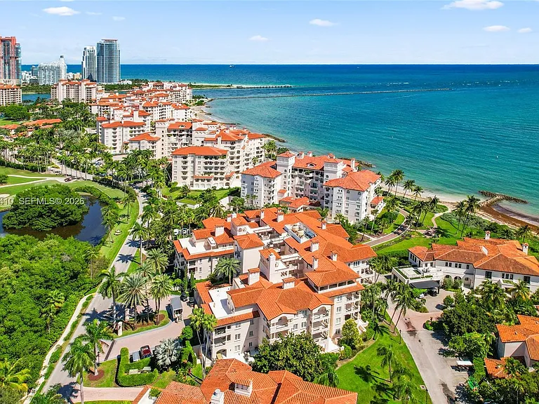 19122 Fisher Island Dr #19122 — Photo 53
