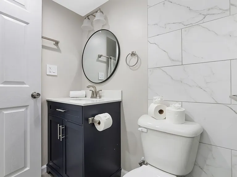412 E Oakland Ave #412 — Photo 29