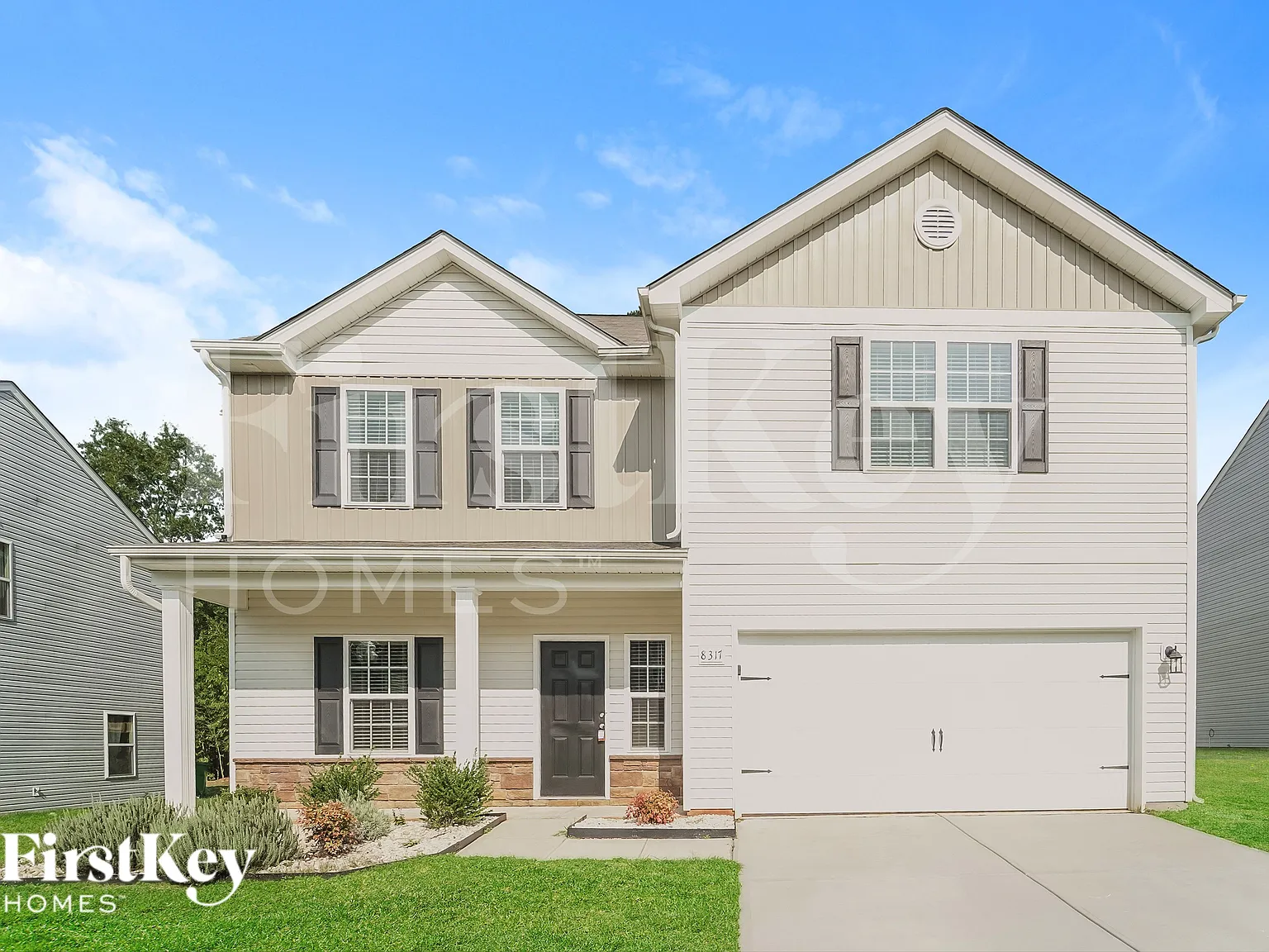5 bed, 2.5 bath, 2805 sqft, $2,250 — Photo 1