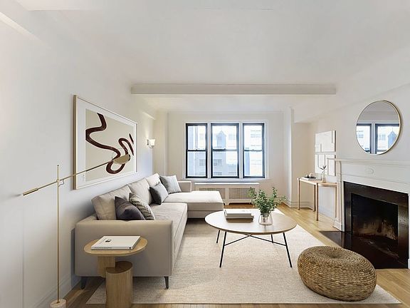 4th image of 404 E 55th St APT 10A