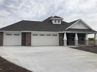 2764 Annelise Ln, Joplin, MO 64804