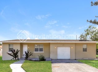 1370 Kirk Rd, West Palm Beach, FL 33406