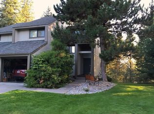 987 E Loch Lomond Ct, Hayden Lake, ID 83835