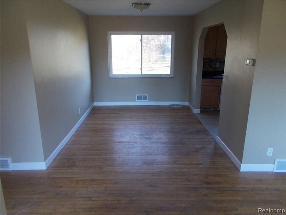 2nd image of 28114 Shadylane Dr