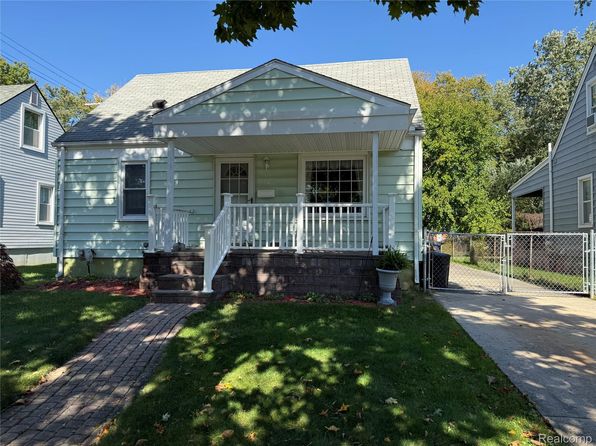 1407 Donald Ave