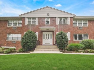 241 N Middletown Rd APT D, Pearl River, NY 10965