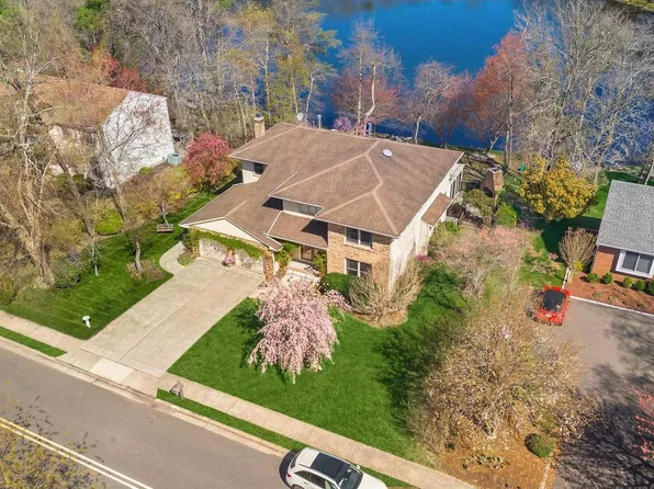 200 William Feather Dr, Voorhees, NJ 08043