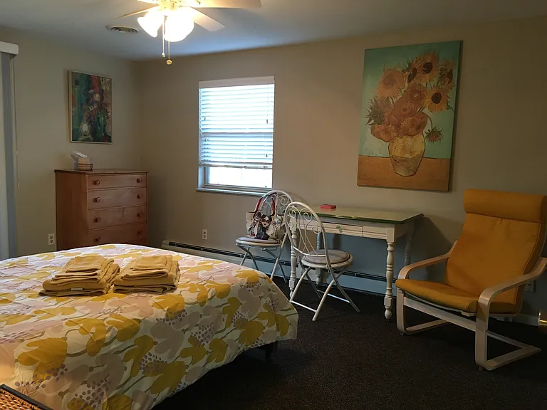 100 E Franklin St #100 — Photo 13
