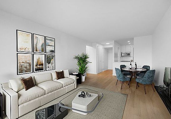 4th image of 124 W 60th St APT 43H