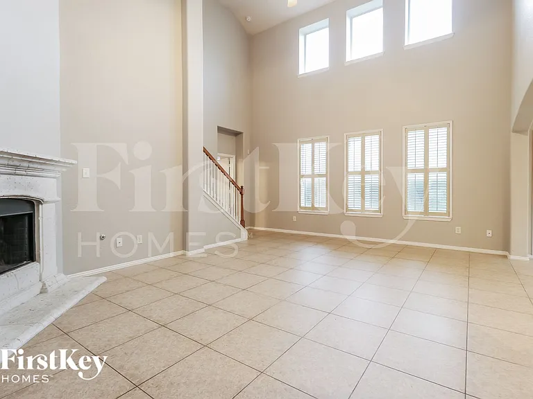 26029 Kings Mill Crest Dr — Photo 3