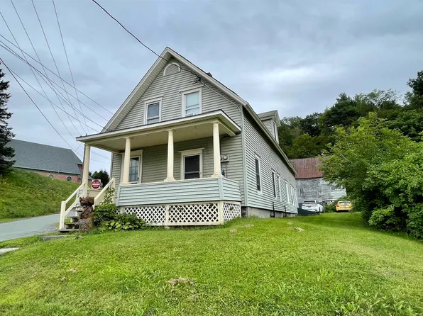 370 Charles Street, Lyndon, VT 05851