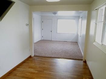 4th image of 2509 Circle Dr E