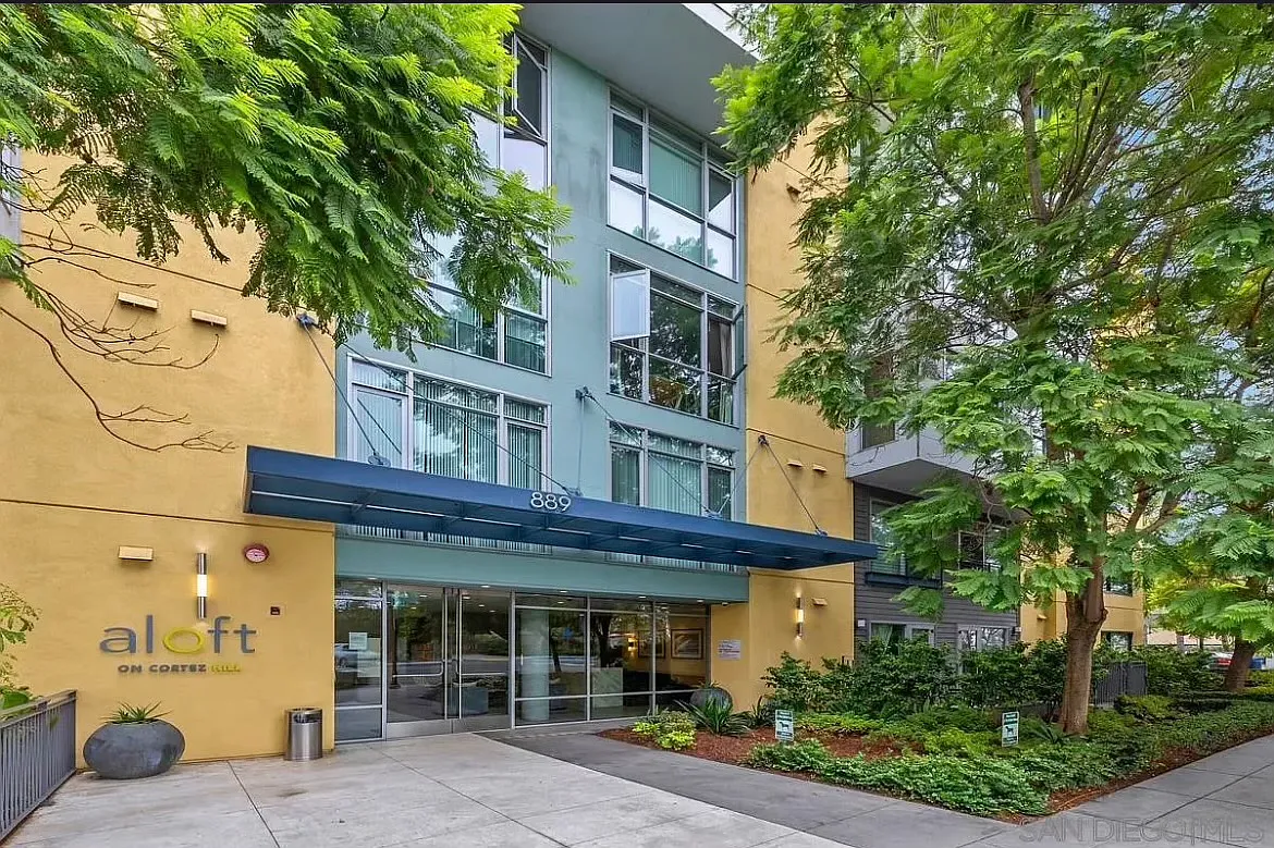 2 bed, 1030 sqft, $3,800 — Photo 1