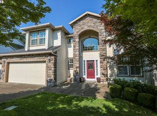 13241 SW Essex Dr, Tigard, OR 97223