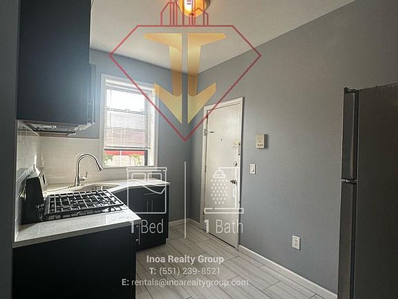3rd image of 153 Avenue E APT 5