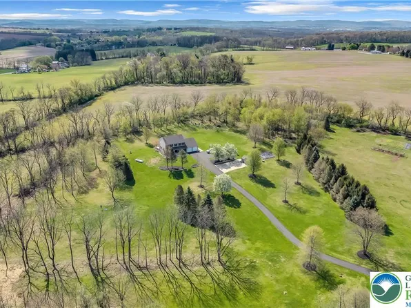 8486 Seemsville Rd E, Northampton, PA 18067