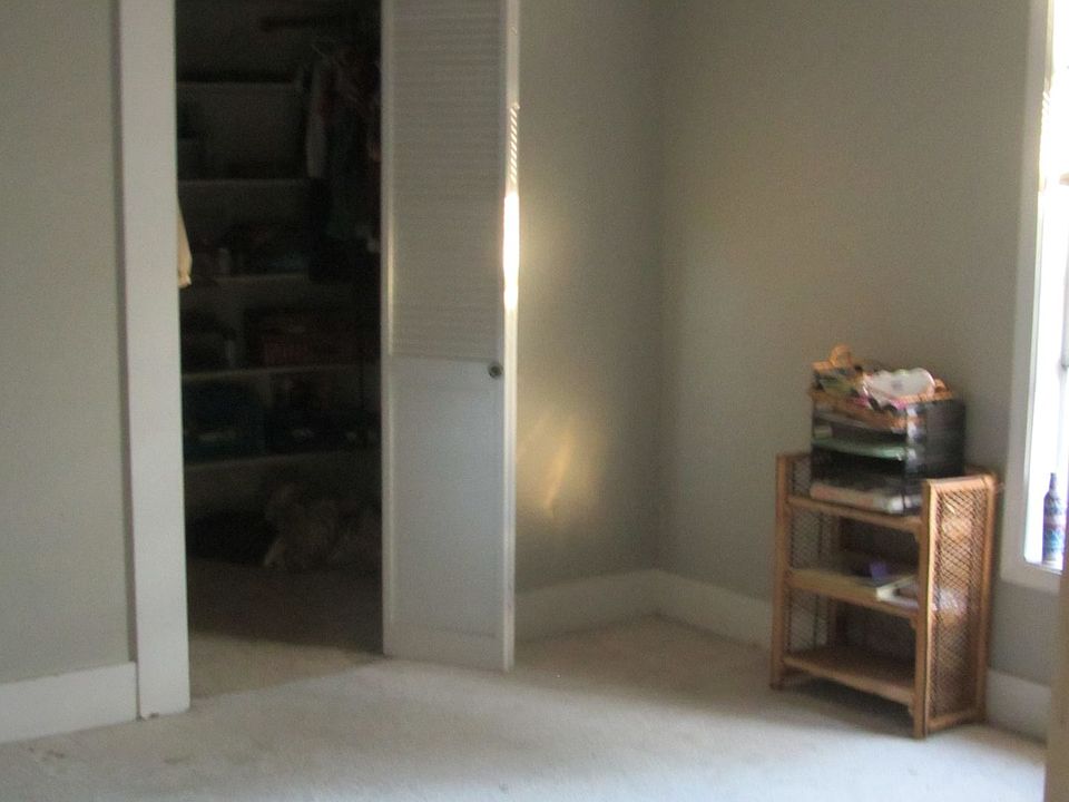 1st image of 148 Brown Rd