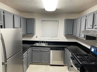 2002 Augusta Dr, Marietta, GA 30067