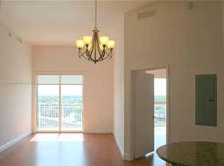 7280 SW 90th St #E704, Miami, FL 33156