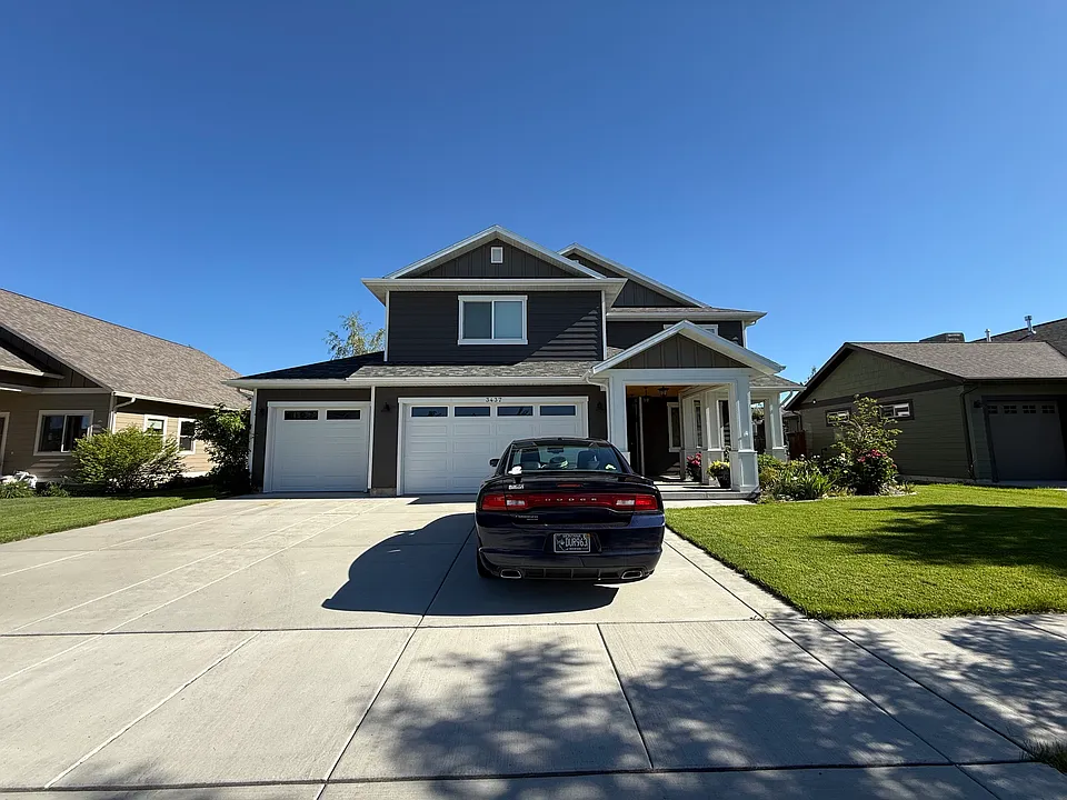 3437 Tschache Ln