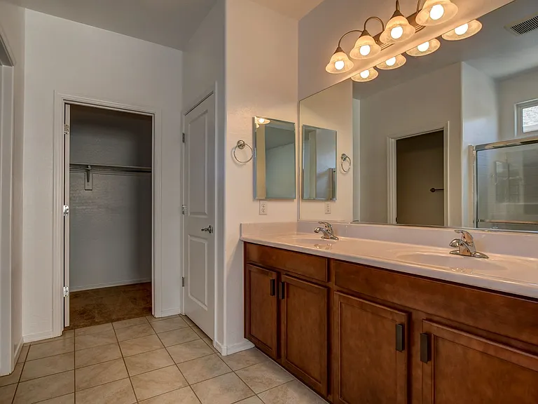 6222 Goldfinch Dr — Photo 15
