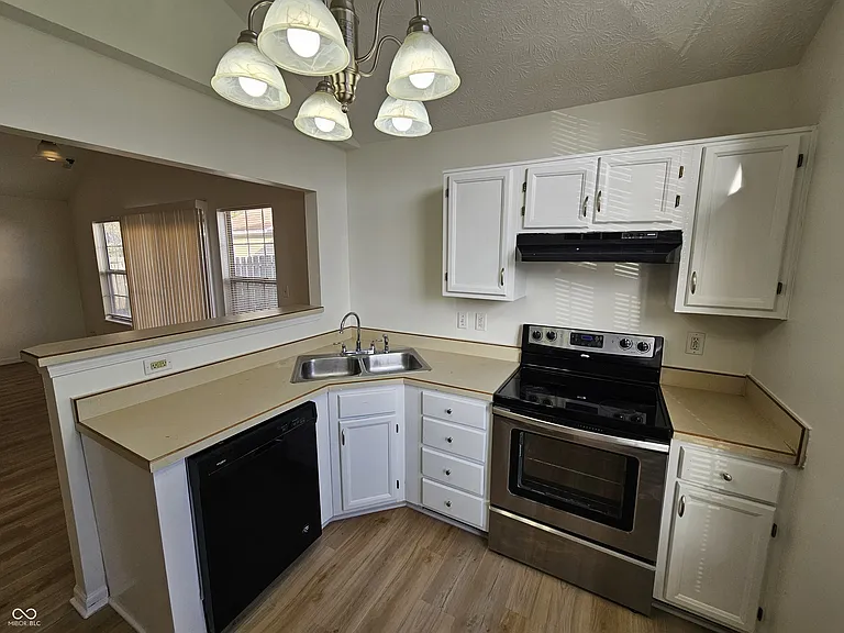 4967 Peony Pl — Photo 8