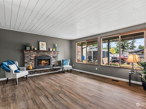 5th image of 10849 SE 319th Street