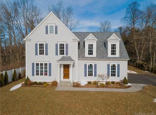 66 Flagg Rd, West Hartford, CT 06117