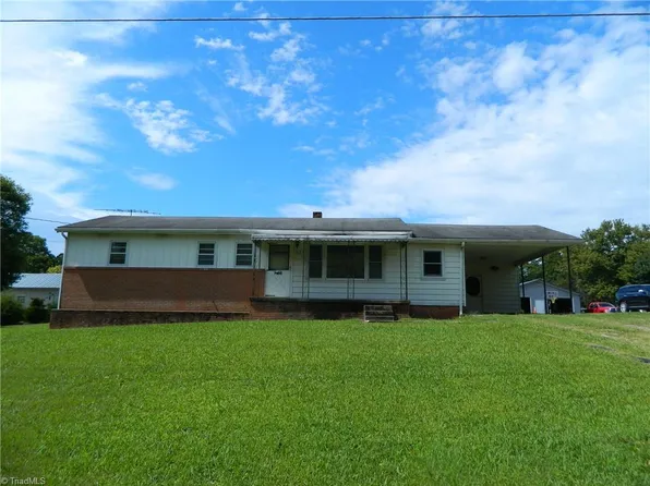 5167 Glenview Dr, Archdale, NC 27263