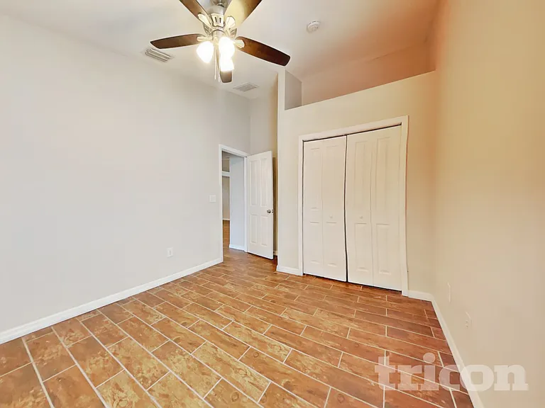 6816 Monarch Park Dr — Photo 14