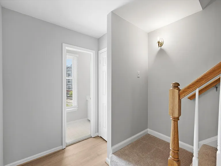 299 S Pickett St — Photo 17