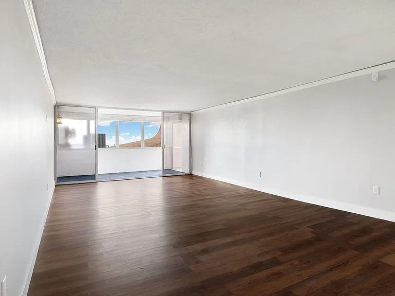 17920 Gulf Blvd #205 — Photo 9