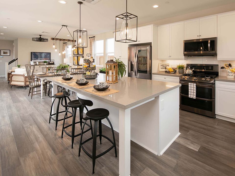 Paseos Residence 3 Model