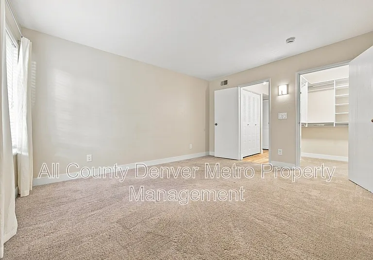 433 Wright St #101 — Photo 14