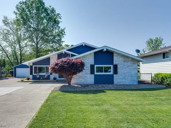36822 Lakeshore Blvd #36822, Eastlake, OH 44095