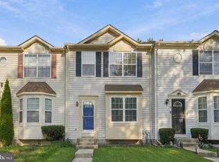 8 Forest Glen Ct, Reisterstown, MD 21136